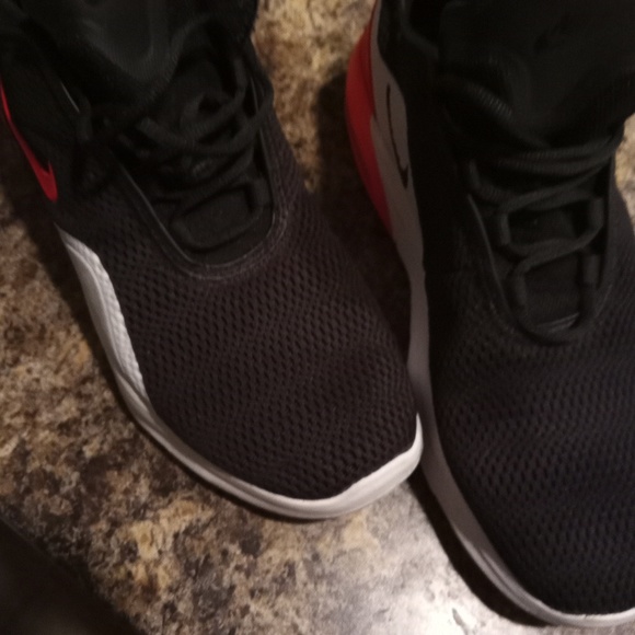 Nike air 10 1/2 - Picture 8 of 8